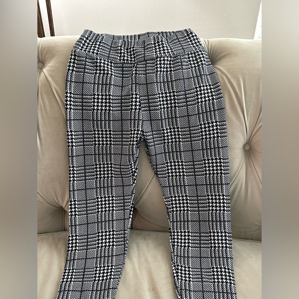 SHEIN Black and White Houndstooth Pants